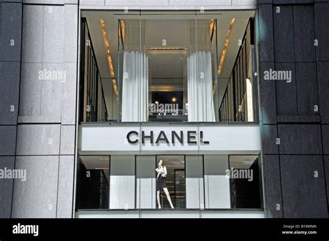 chanel manhattan